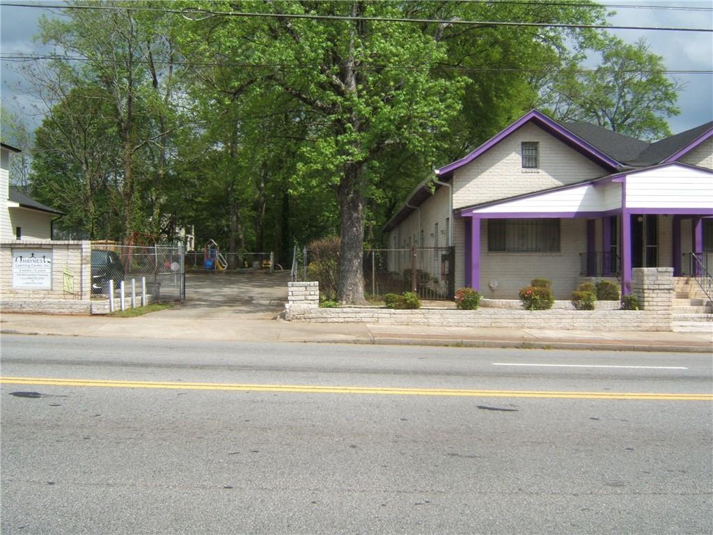 916 Metropolitan Parkway SW