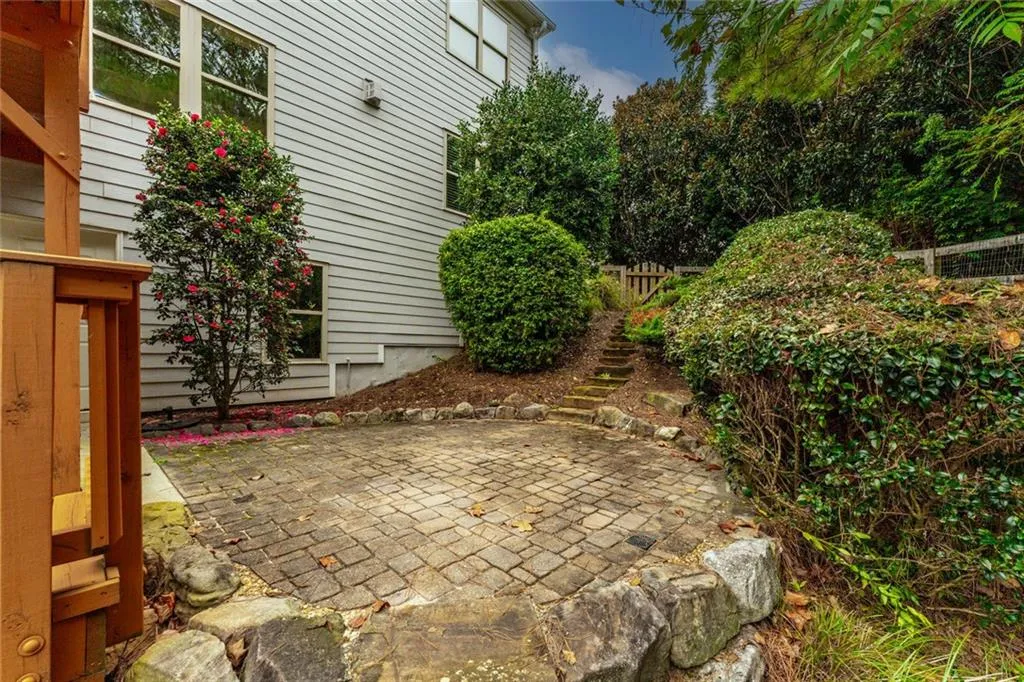 Canton, Georgia 30114, United States, 5 Bedrooms Bedrooms, ,3 BathroomsBathrooms,Residential,Active,224182