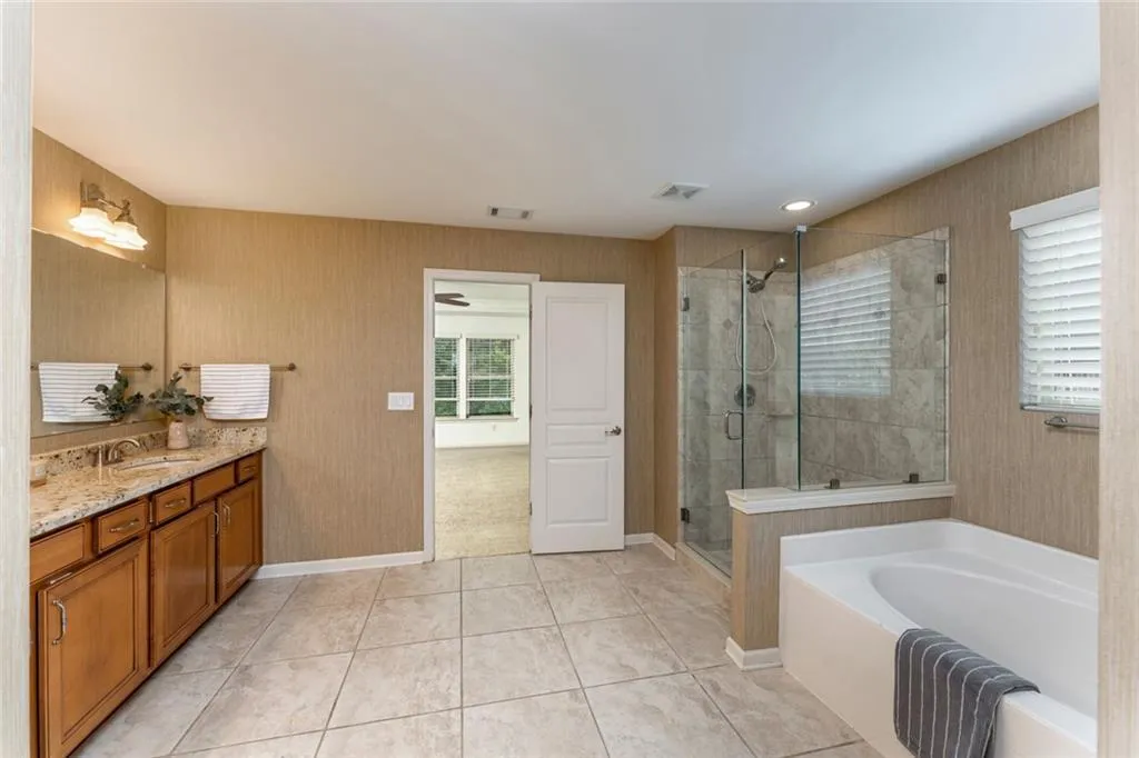 Canton, Georgia 30114, United States, 5 Bedrooms Bedrooms, ,3 BathroomsBathrooms,Residential,Active,224182