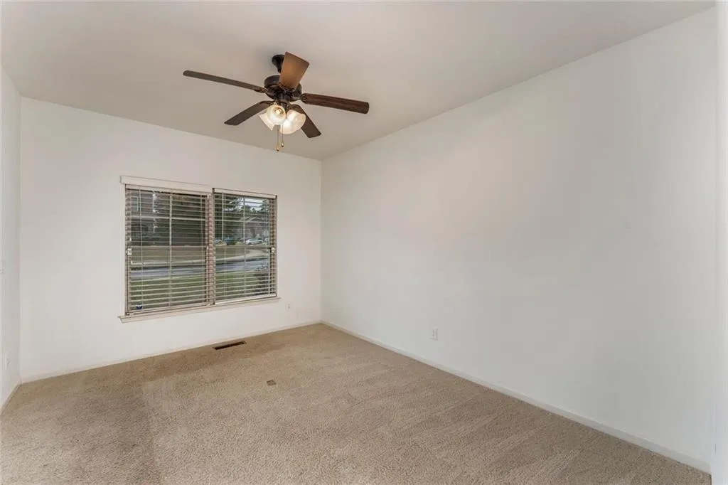 Canton, Georgia 30114, United States, 5 Bedrooms Bedrooms, ,3 BathroomsBathrooms,Residential,Active,224182