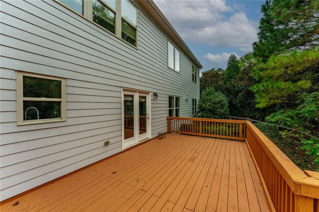 Canton, Georgia 30114, United States, 5 Bedrooms Bedrooms, ,3 BathroomsBathrooms,Residential,Active,224182