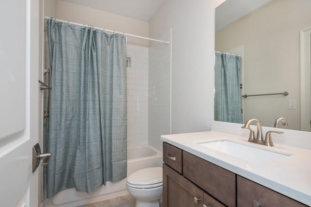Rowes Downtown - Residential