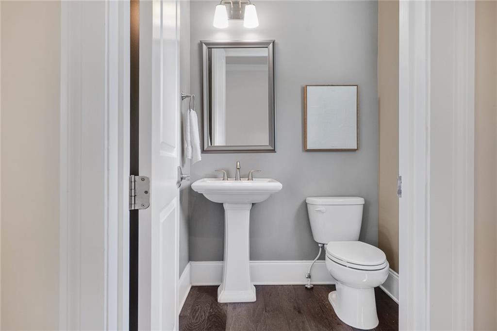 Rowes Downtown - Residential