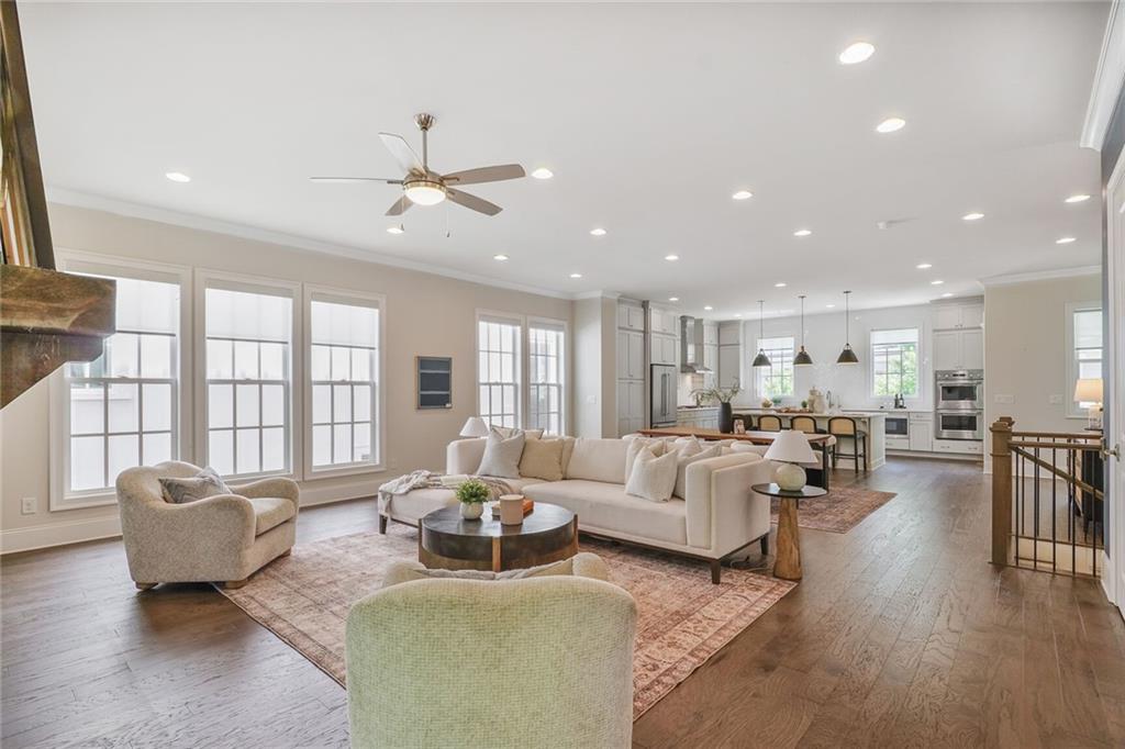 385 Rowes Circle