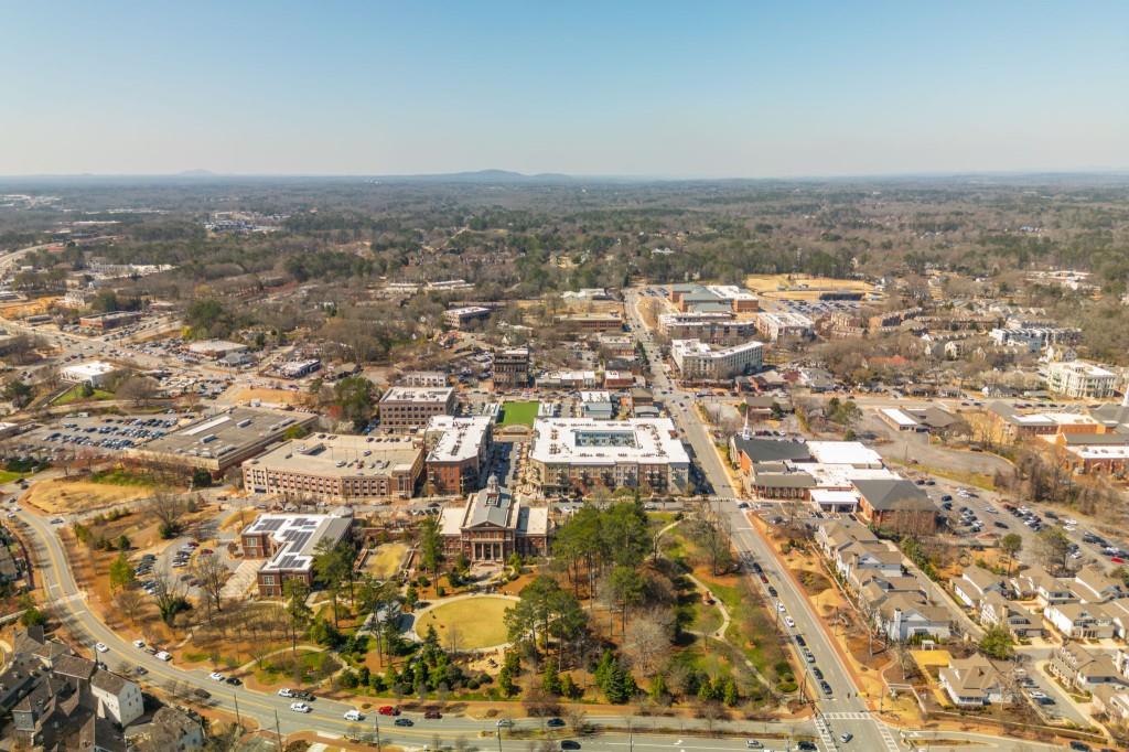 Rowes Downtown - Residential