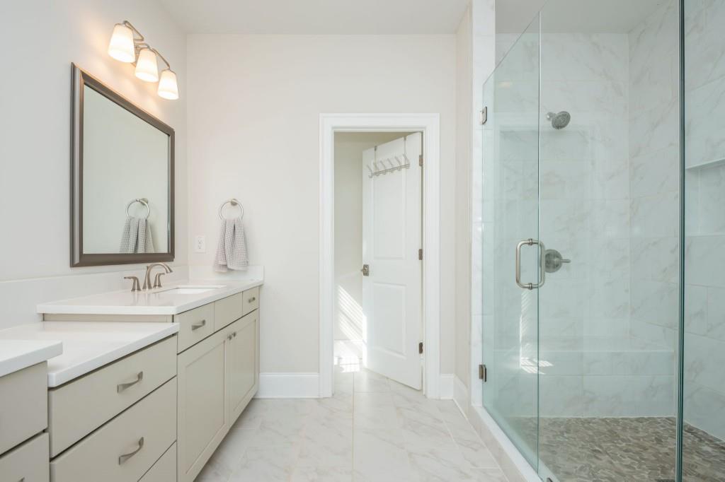 Rowes Downtown - Residential