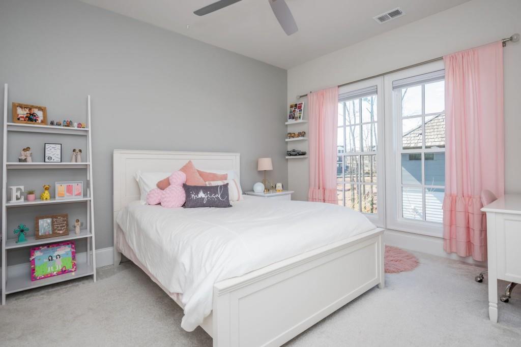 Rowes Downtown - Residential