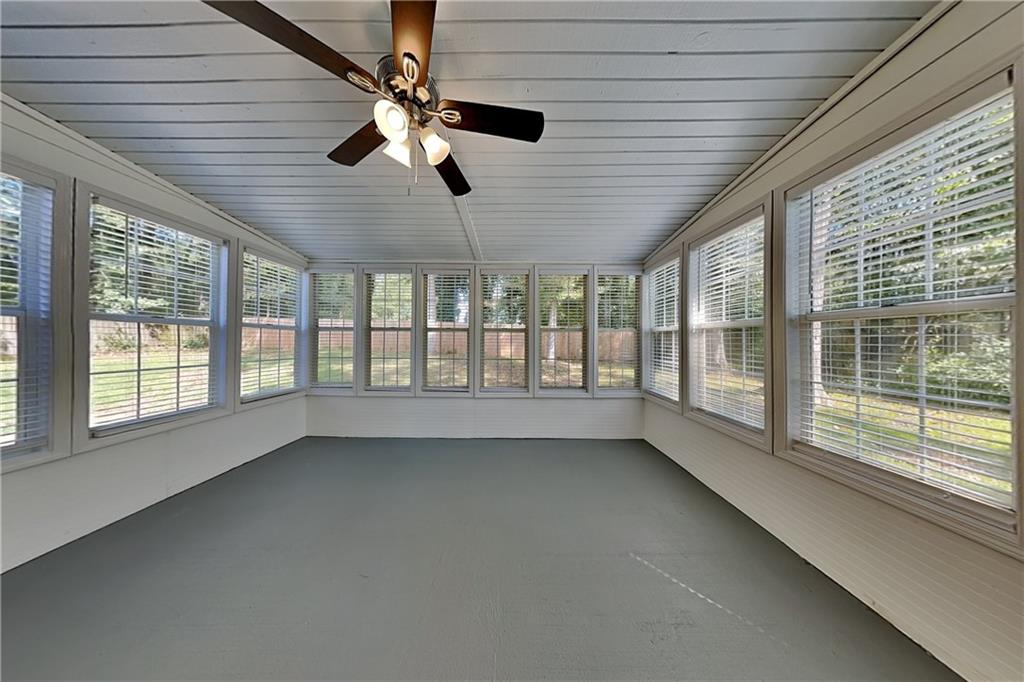 River Oaks - Residential Lease