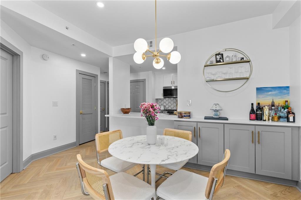 1074 Peachtree Walk NE #B320 B320