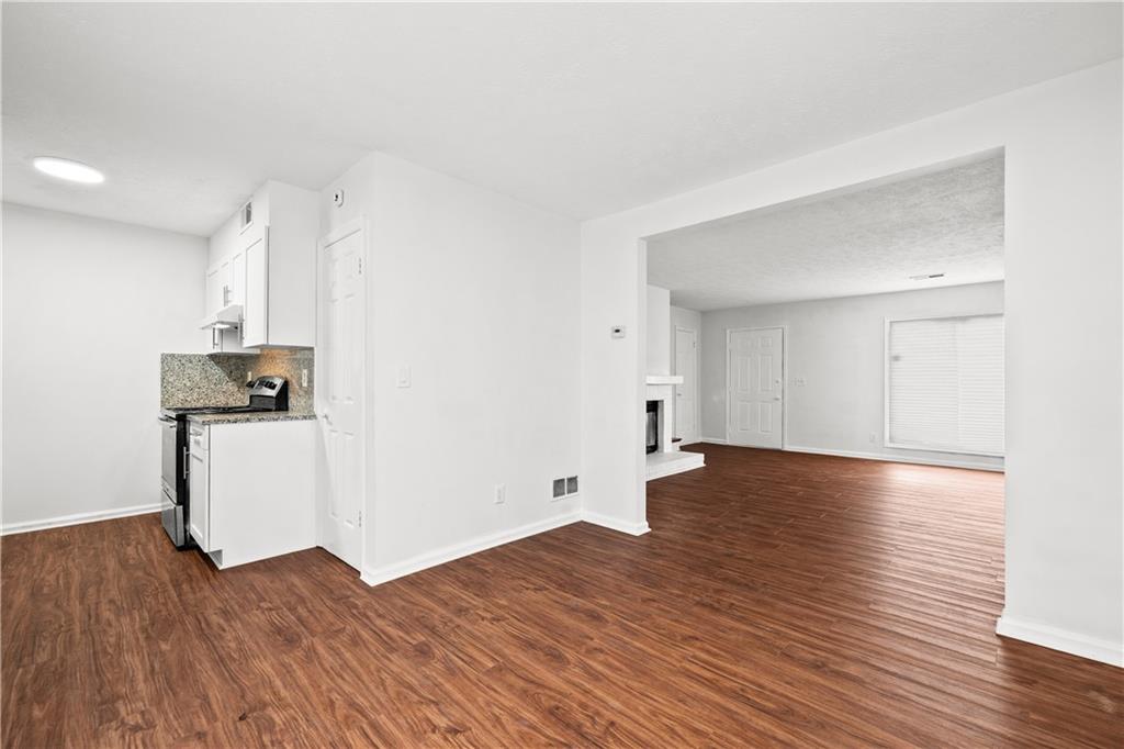 Holcombe Crossing - Residential