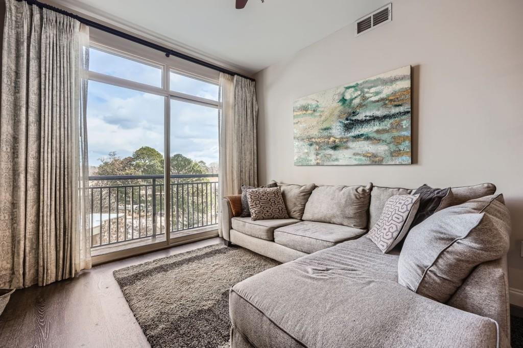 2626 Peachtree Road NW 804
