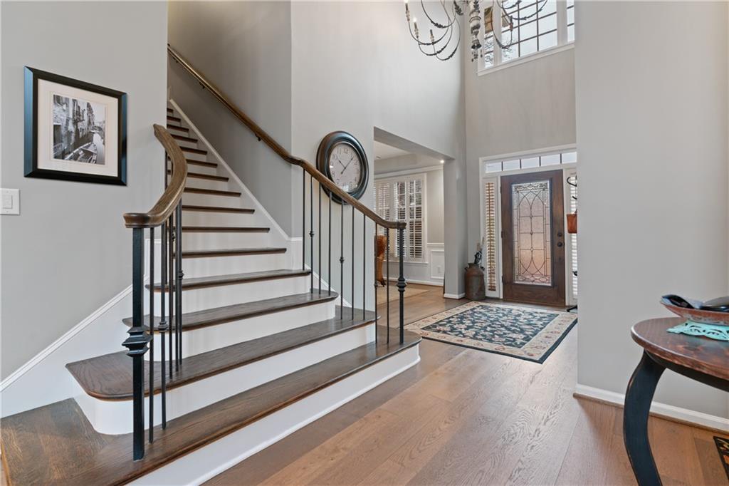 6715 Brookline Court, Cumming, Georgia image 3