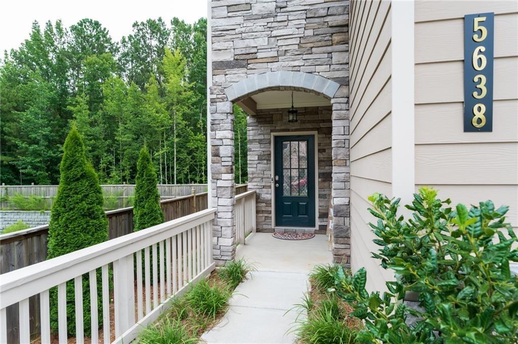 5638 Berney Circle, Powder Springs, Georgia image 3