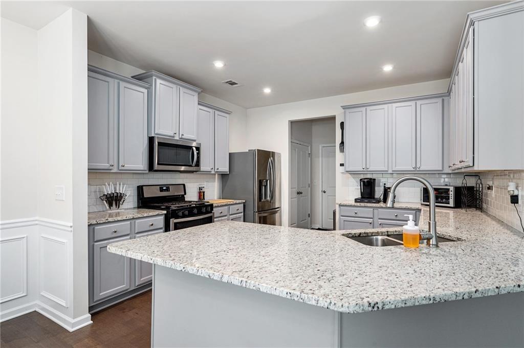 5638 Berney Circle, Powder Springs, Georgia image 12