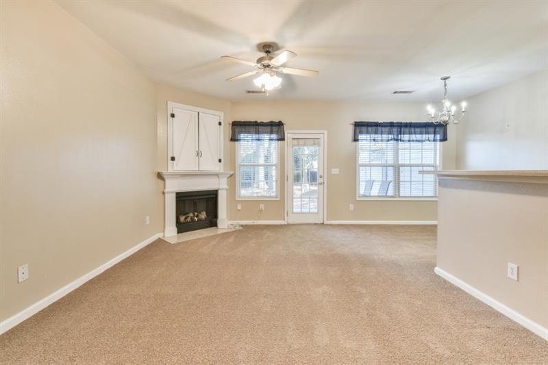6481 Whitebeam Trail