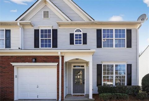 Townhouse For Sale - 3621 Hutchinson Trace Drive<br/> Cumming, GA 30040