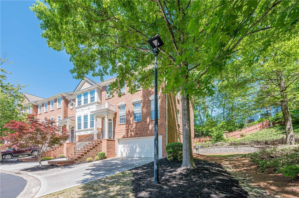 2505 Bridlewood Drive 10