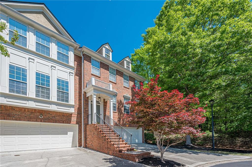 2505 Bridlewood Drive 10