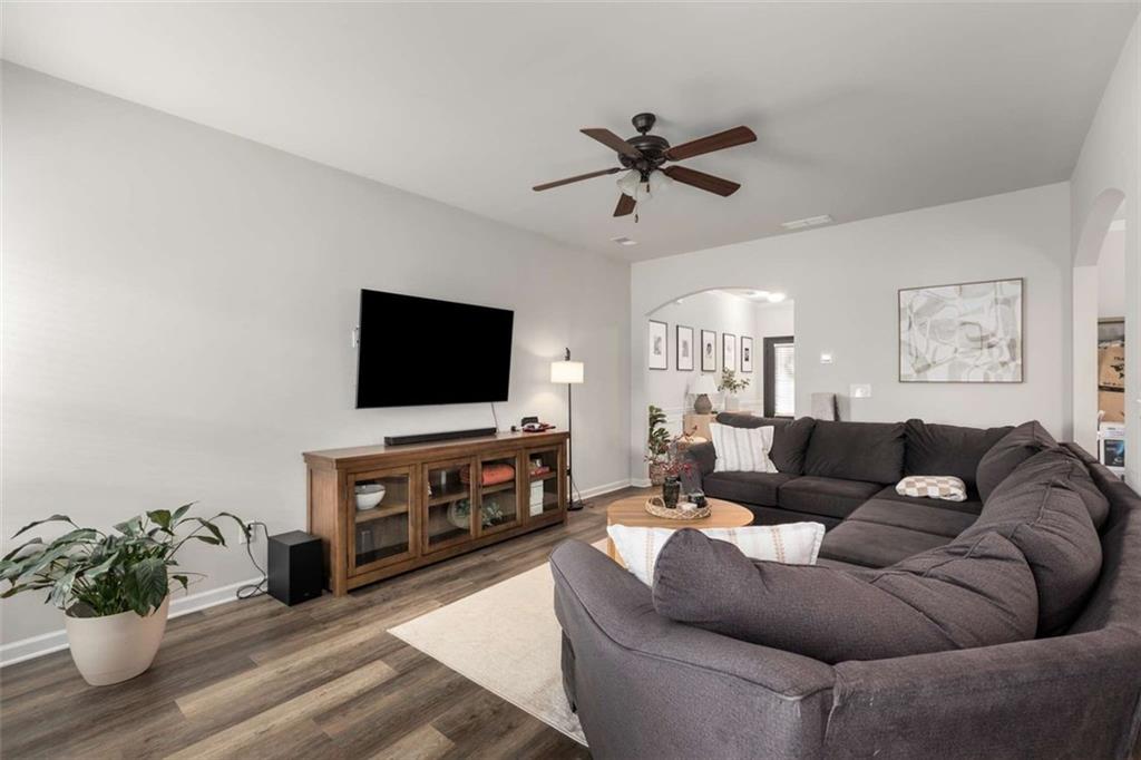 3406 Pennington Drive, Lithonia, Georgia image 7