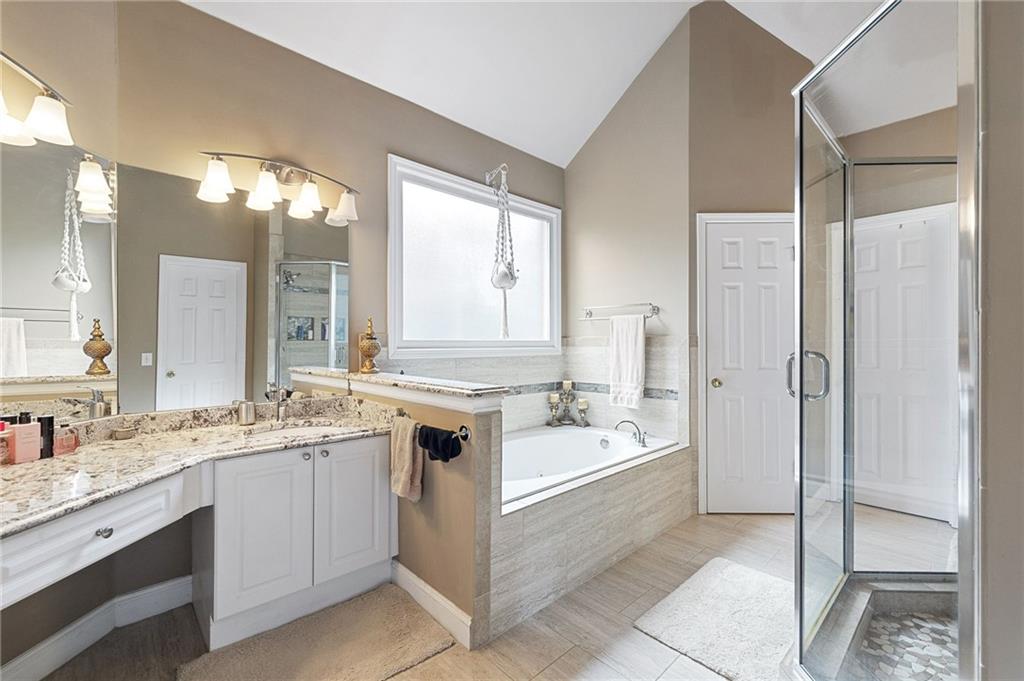 417 Rhodes House Drive, Suwanee, Georgia image 11