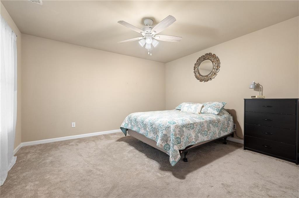 417 Rhodes House Drive, Suwanee, Georgia image 18