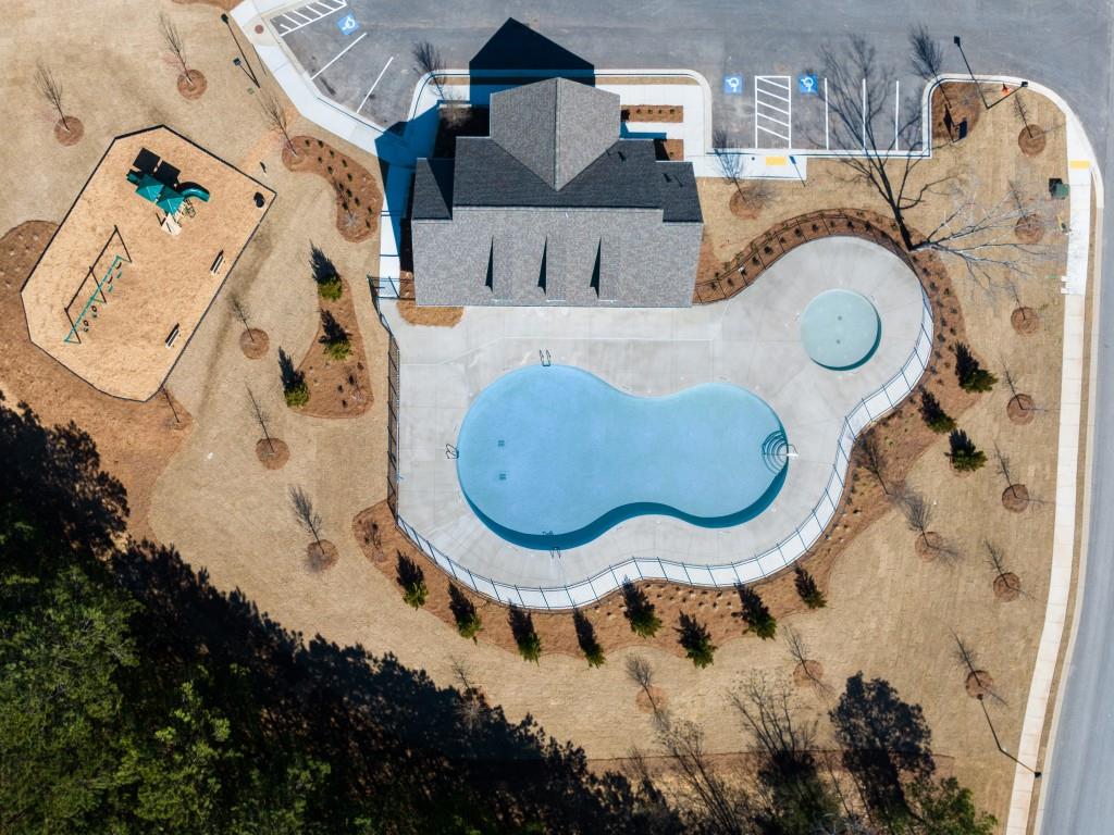 8230 Coldstream Drive, Fairburn, Georgia image 25