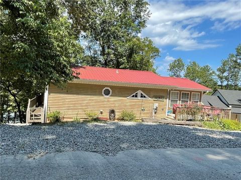 A home in Blairsville