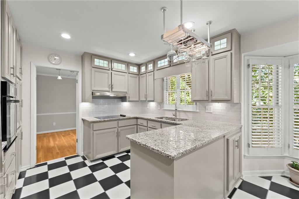 4044 Ashentree Drive, Brookhaven, Georgia image 14