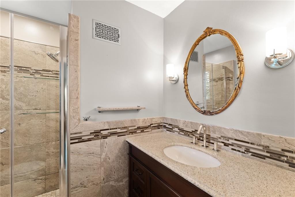 4044 Ashentree Drive, Brookhaven, Georgia image 34