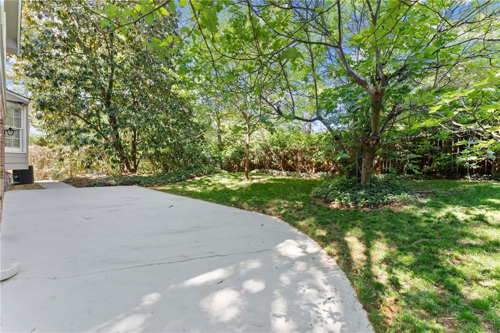 4044 Ashentree Drive, Brookhaven, Georgia image 46