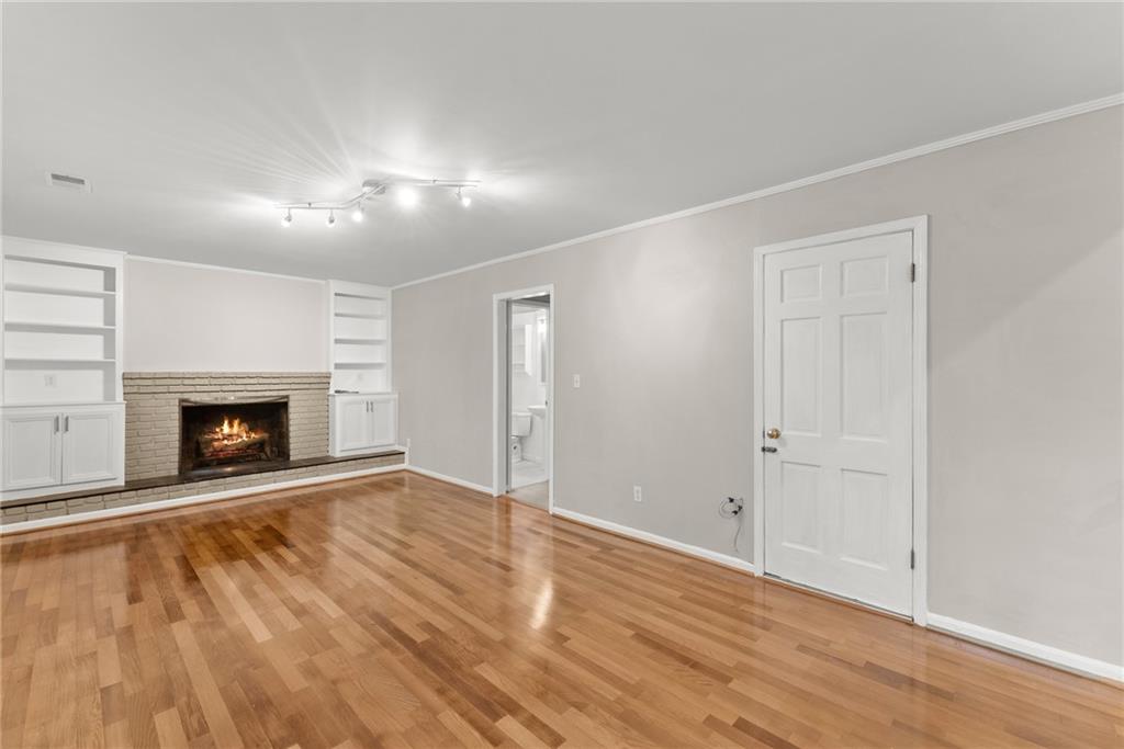 4044 Ashentree Drive, Brookhaven, Georgia image 21