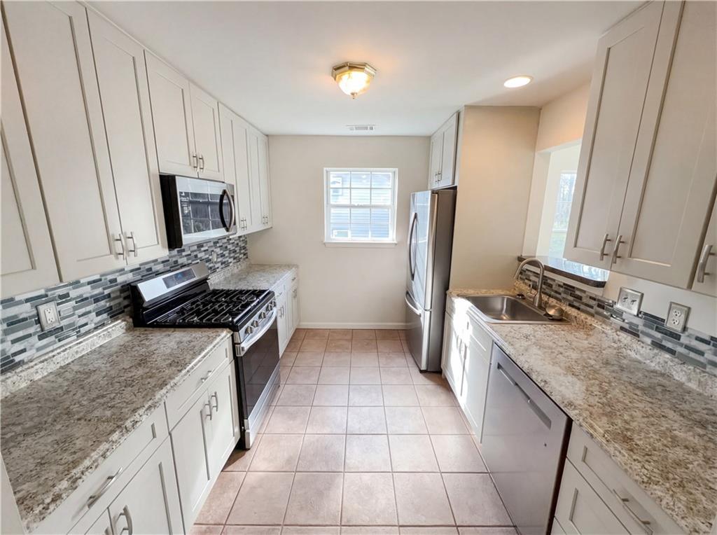 2582 Ramblewood Court