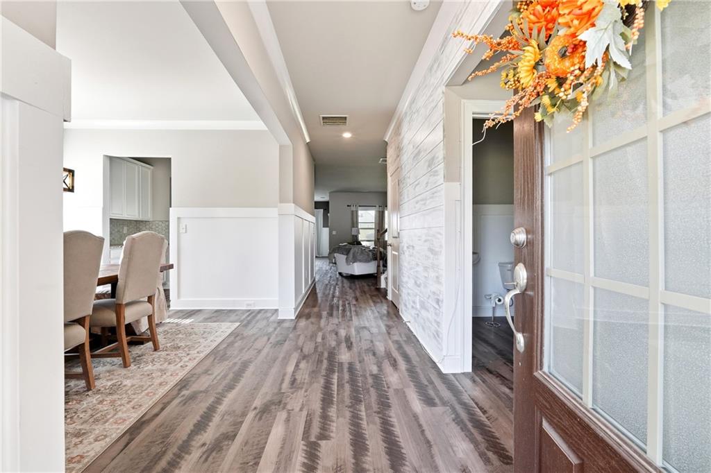 6605 Trailway Trace