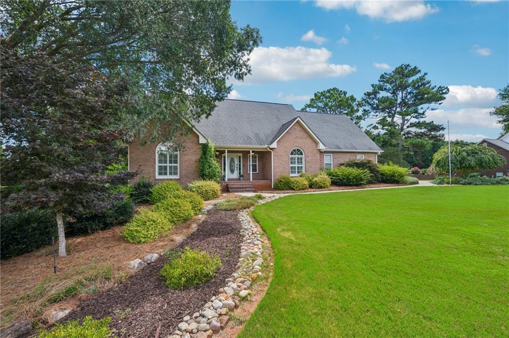 1118 Sutton Drive