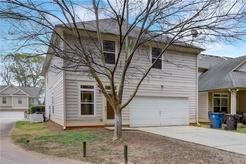 A home in Mcdonough