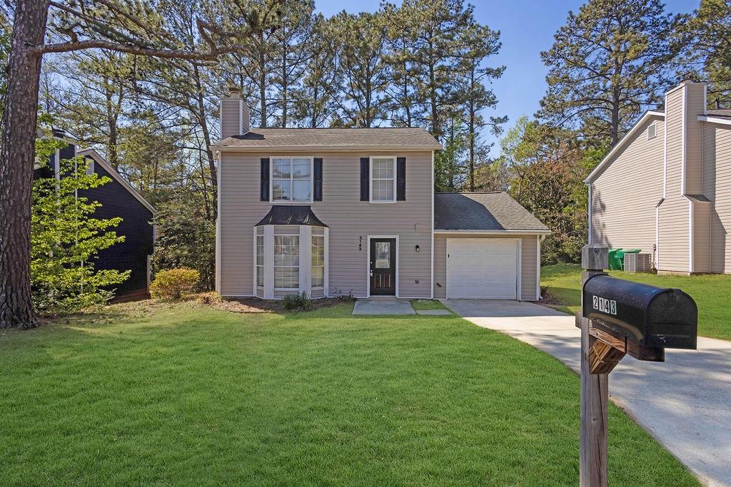 2143 Victoria Place, Lithonia, Georgia image 1