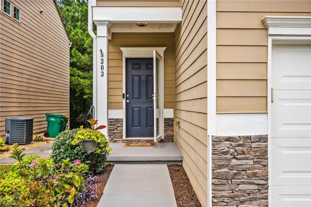 303 Woodson Way