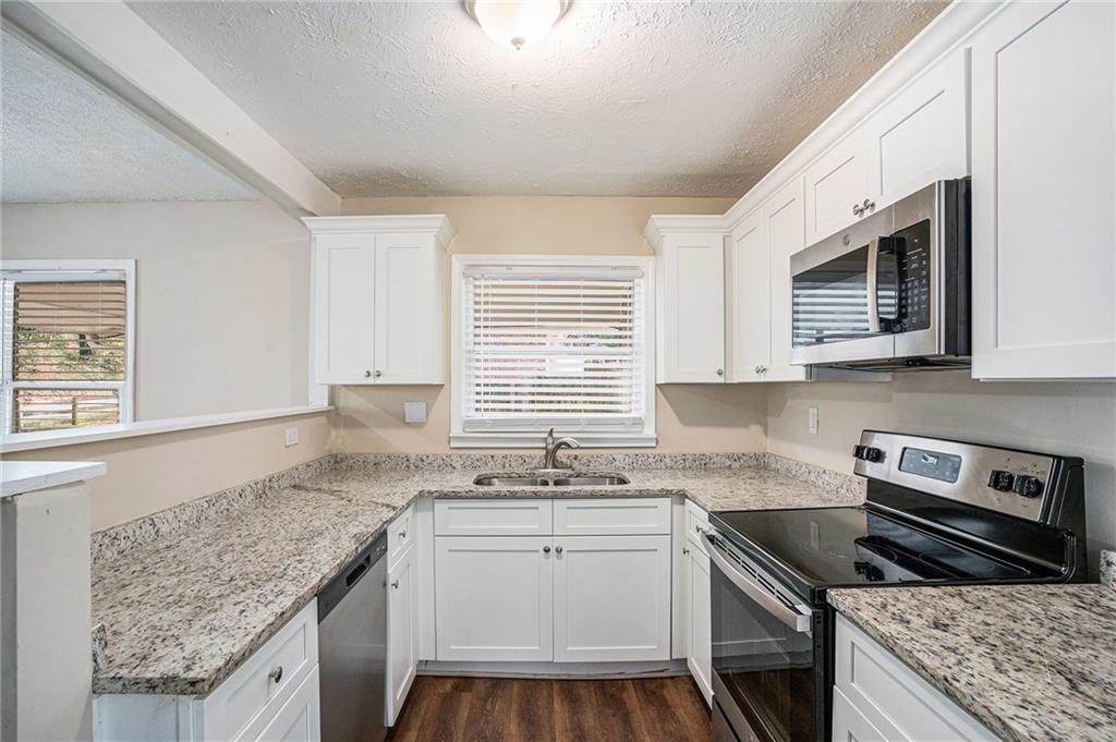 245 Bromack Drive, Atlanta, Georgia image 8