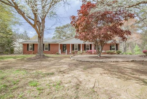 724 Georgia Highway 120 Tallapoosa GA 30176