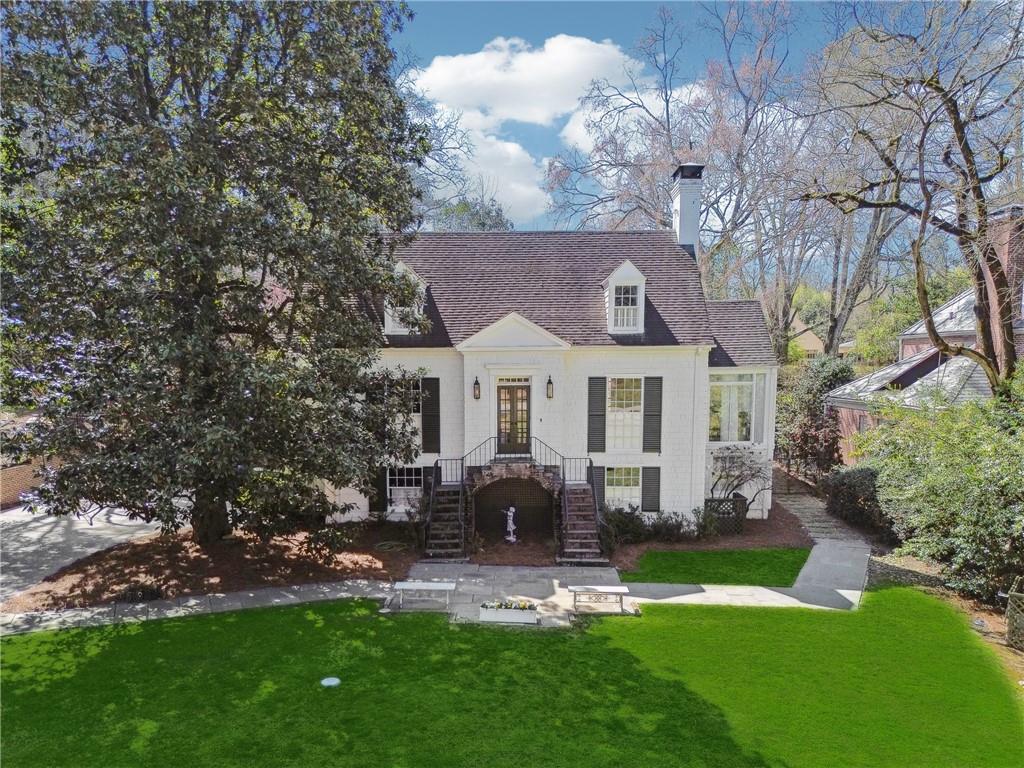 890 W Wesley Road, Atlanta, Georgia image 1