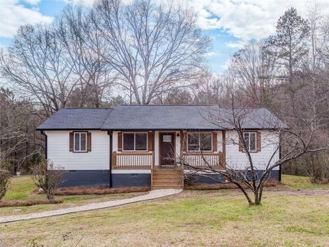 Homes For Sale - 197 Colquitt Road<br/> Cedartown, GA 30125