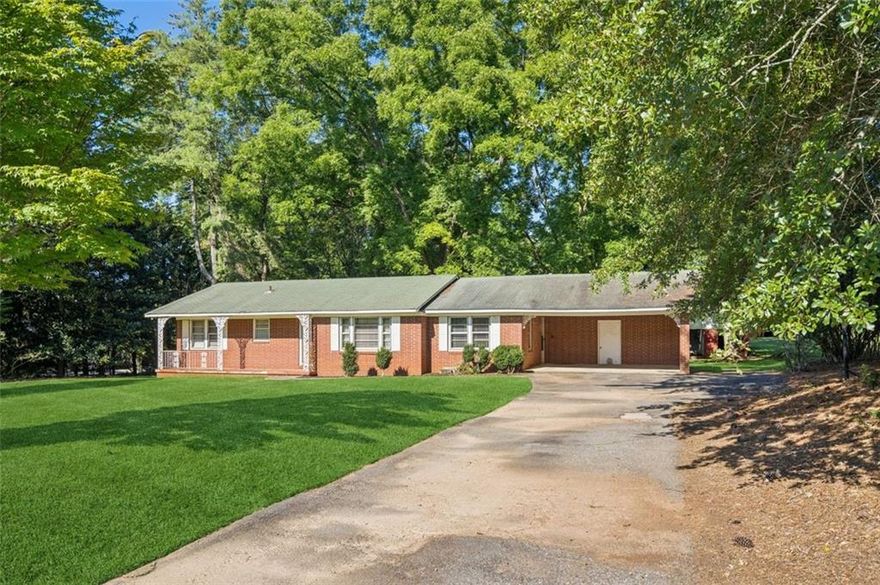 1.46 Acre private home site near downtown Alpharetta & Milton, this property offers a rare opportunity to enjoy privacy and space while remaining just minutes to the area's most desirable destinations. Nestled on quite Cowart Road, the land is surrounded by mature trees, open green space and the charm of Milton's equestrian countryside. Located less than 10 minutes to downtown Alpharetta, Avalon, and Crabapple Market, the setting combines the
best of both worlds - a peaceful retreat and easy access to premier dining, shopping, and entertainment. The lot
also sits within the highly regarded Summit Hill, Northwestern and Cambridge High School districts. Whether you're seeking a site for a custom home, space for outdoor living, or simply an investment in one of North Fulton's most coveted areas, this property delivers both lifestyle and location.