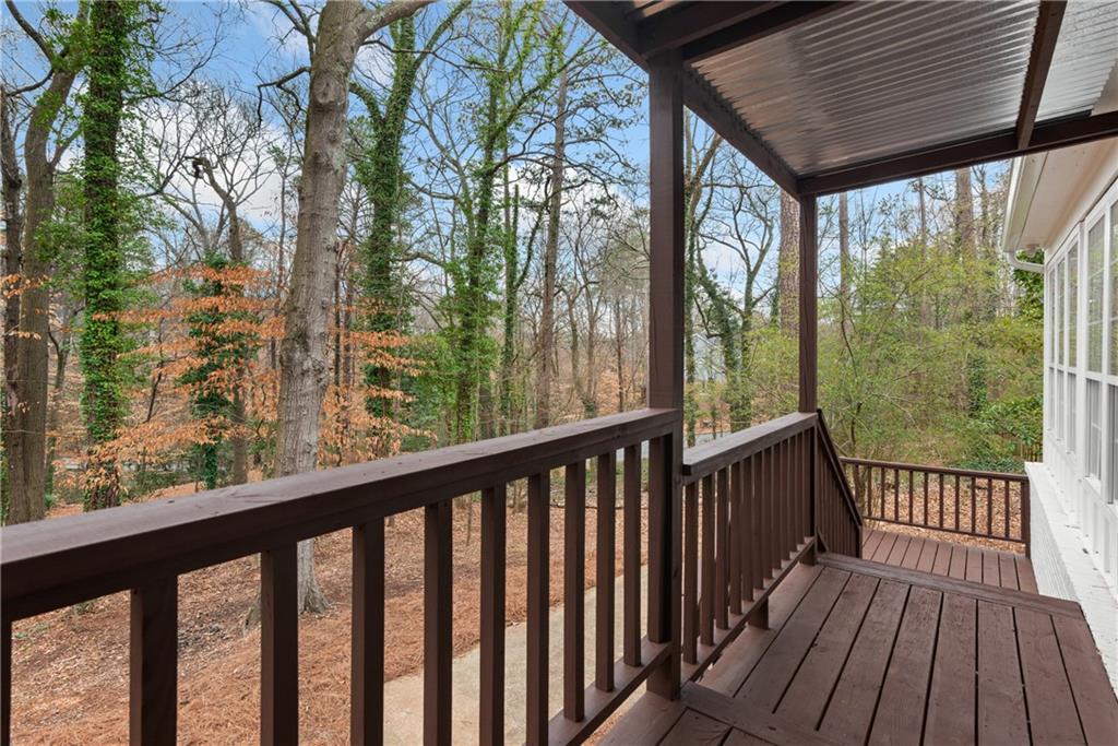 60 Willow Springs Lane, Roswell, Georgia image 24