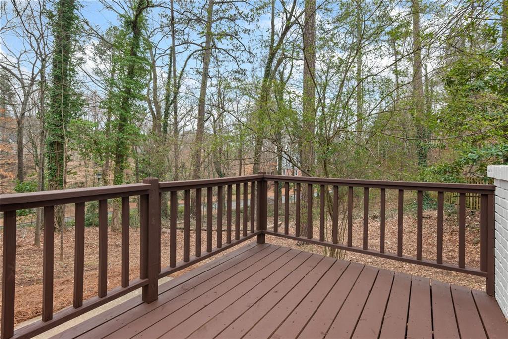 60 Willow Springs Lane, Roswell, Georgia image 25