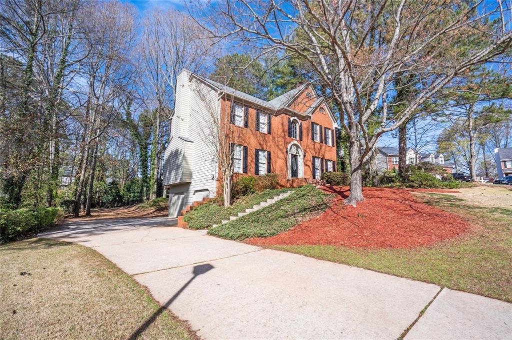 2542 ASHRIDGE Court
