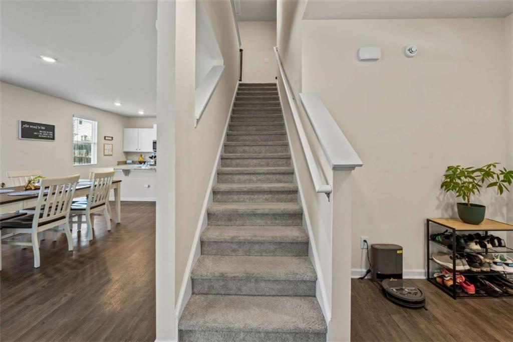 178 Starbuck Parkway
