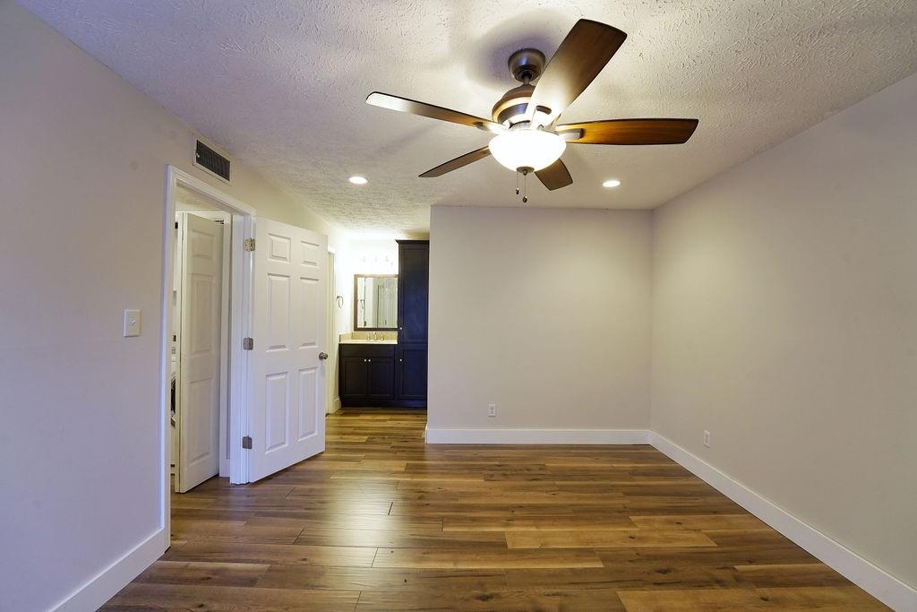 1013 Canyon Point Circle, Roswell, Georgia image 17