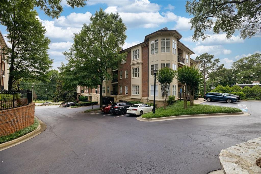 825 Highland Lane Northeast NE 1313