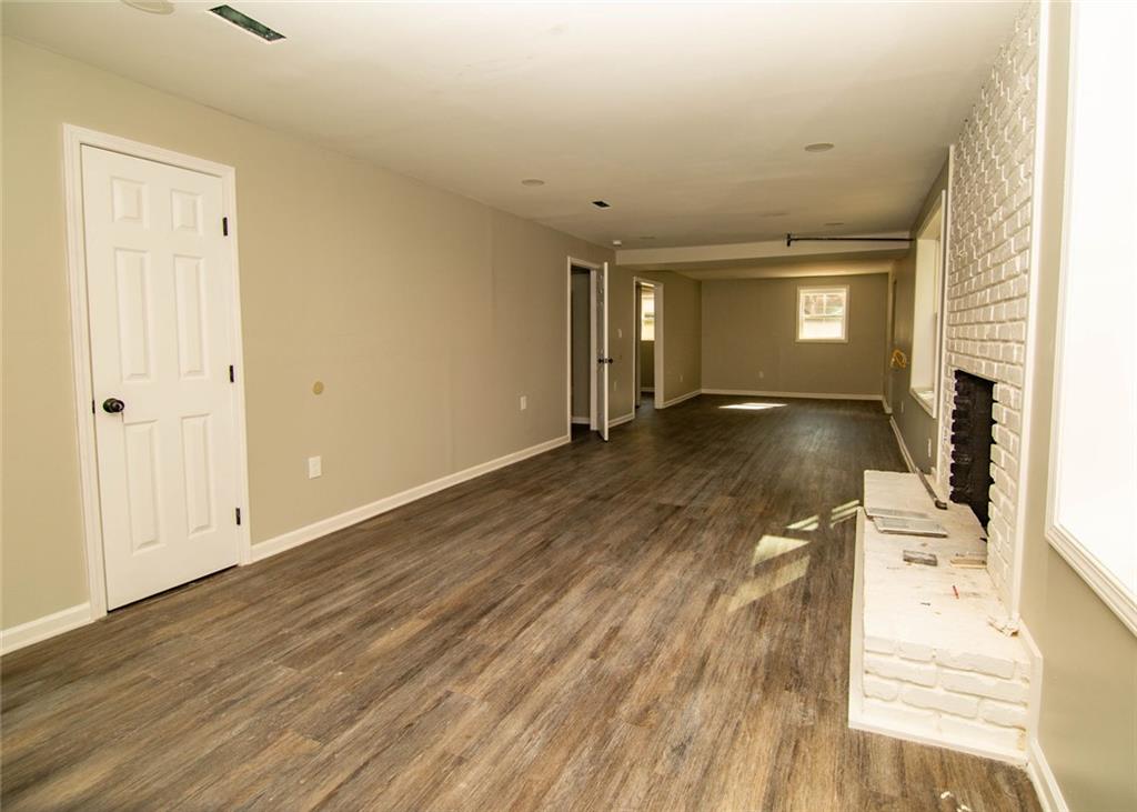 2751 Colonial Drive, College Park, Georgia image 7