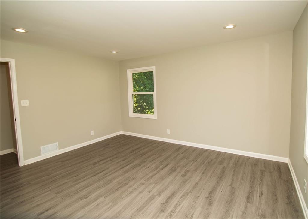 2751 Colonial Drive, College Park, Georgia image 42